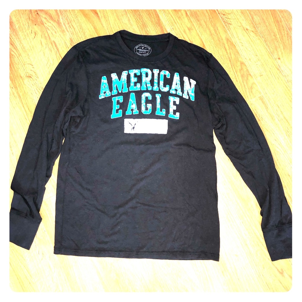 American Eagle L/S Tee